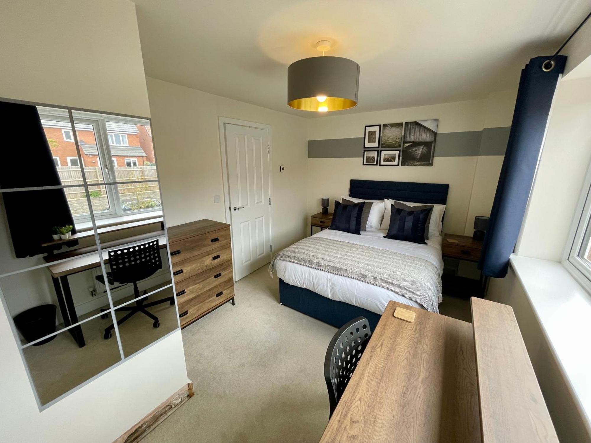 3-Bedroom Luxury Stay With Free Parking Market Harborough Exterior photo